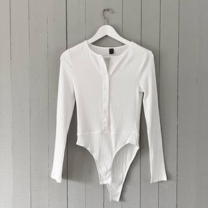 SHEIN Ribbed Bodysuit